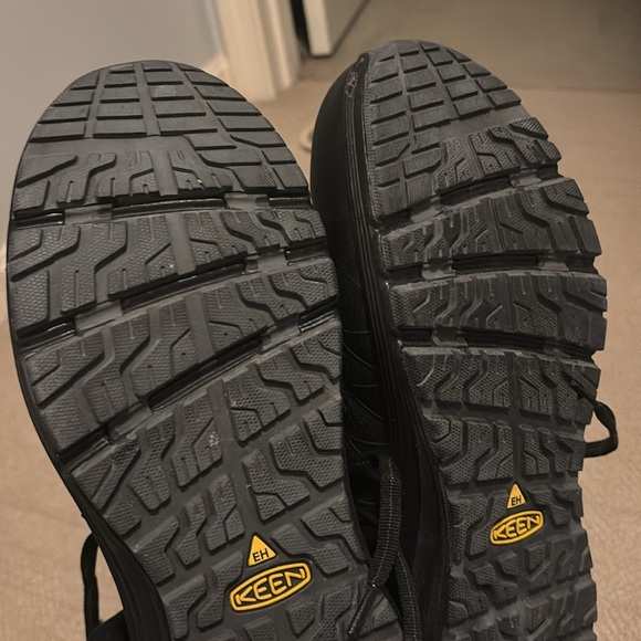 KEEN Men's Vista Energy (Carbon Toe) 12D (EU 46) - Picture 5 of 6